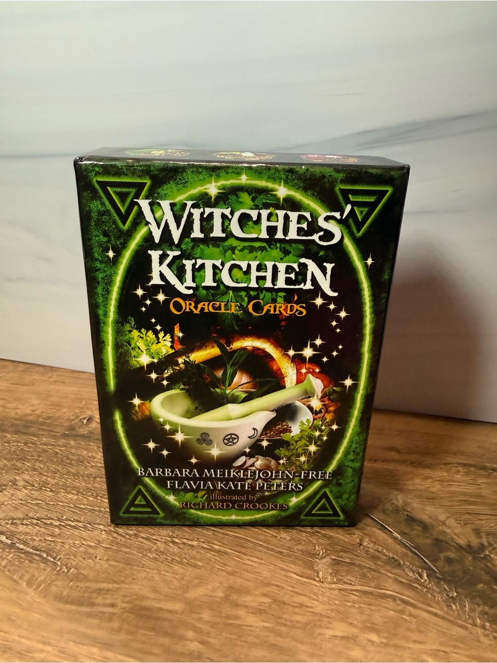 Witches’ Kitchen Oracle Cards Barbara Meiklejohn-Free Flavia Kate Peters New